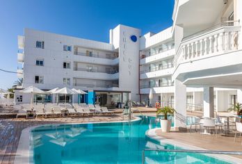 Hotel, Hotel Triton Beach