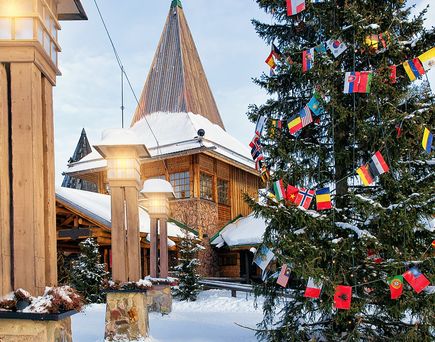  Weihnachtsstimmung im Santa Claus Holiday Village