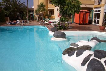 Hotel, Hotel LIVVO Anamar Suites