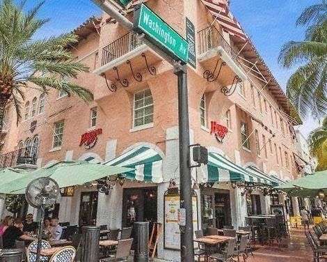 Kasa El Paseo Miami Beach-3