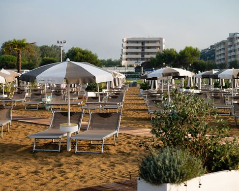 Savoy Beach Hotel & Thermal Spa-1