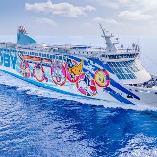 Luftbild Fähre Moby Aki
