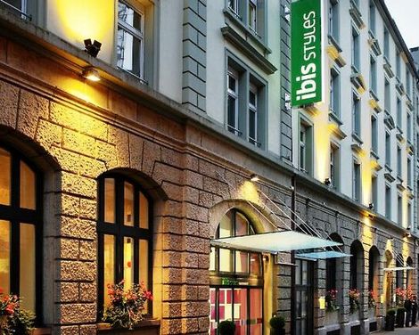 ibis Styles Luzern City-0