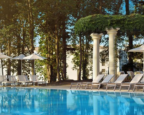 Astor Garden Hotel-2