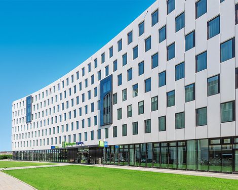 Holiday Inn Express Dusseldorf - Hauptbahnhof-0