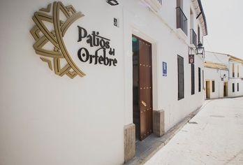 Hotel, Patios Del Orfebre