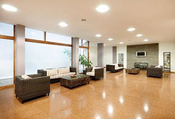 Hotel, Crisol Faycán