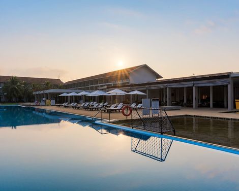 Amaya Beach Pasikudah-1