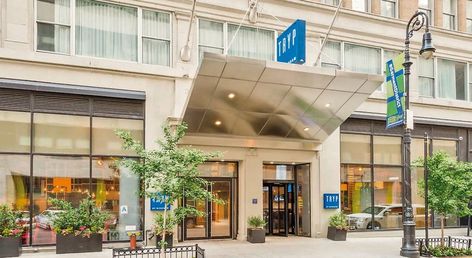 TRYP by Wyndham New York City Times Square / Midtown