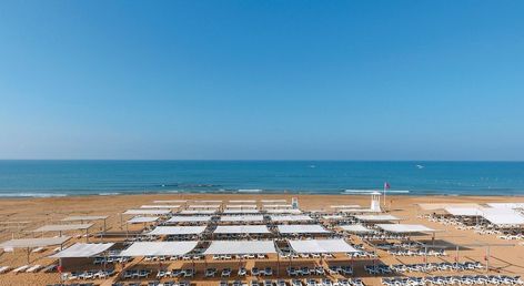 Glamour Resort & Spa