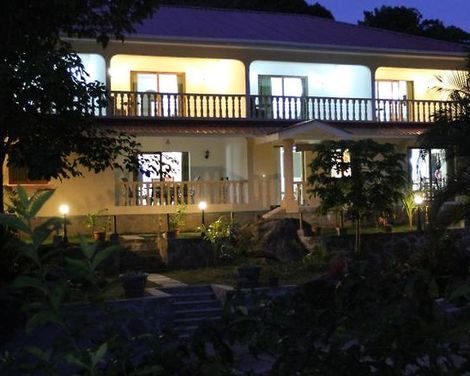 Forest Lodge Guest House-4