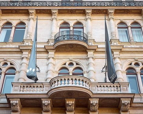 Miiro Palais Rudolf-0