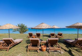 Hotel, Sisus Marina Hotel