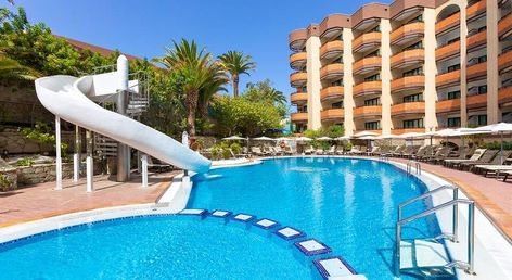 Mur Hotel Neptuno