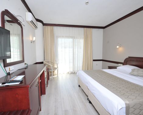 My Dream Hotel-0
