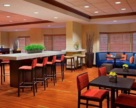 Courtyard Toronto Airport-4