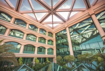 Hotel, Mövenpick Dubai Grand Al Bustan