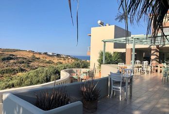 Hotel, Pelagia Bay