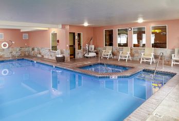 Hotel, Yellowstone Park Hotel