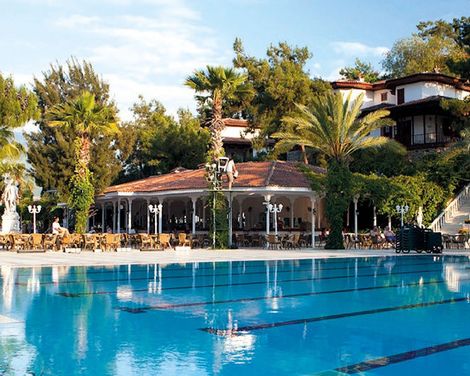 Club & Hotel Letoonia-0