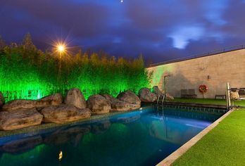 Hotel, Hotel Puerta De Bilbao