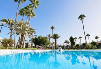 Hotel, Sahara Beach