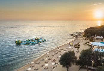 Hotel, Maistra Select Amarin Resort