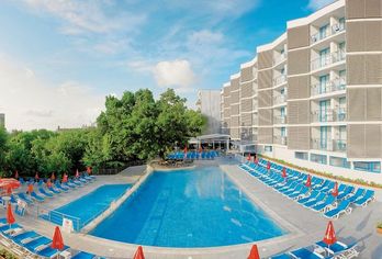 Hotel Slavey