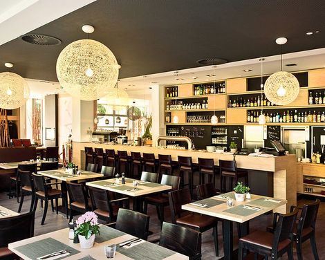 PLAZA INN Amedia Wien-2