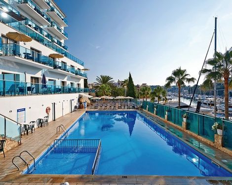 Aparthotel Portodrach-0