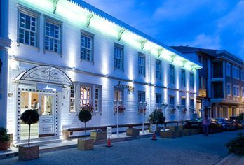 Hotel, Avicenna Hotel