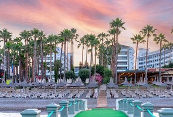 Hotel, Meryan Hotel