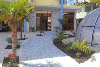 Hotel, Hotel Montefila