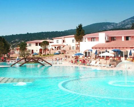 Club Esse Cala Gonone-1