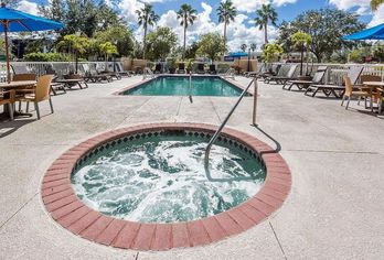 Hotel, Baymont by Wyndham Fort Myers Airport