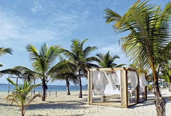 Coral Costa Caribe Beach Resort