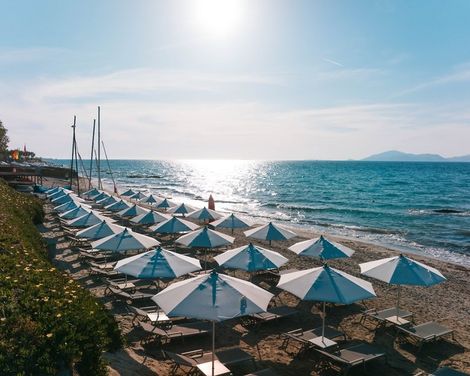 Neptune Luxury Resort-1