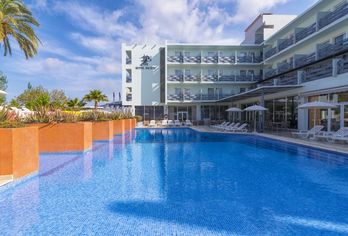 azuLine Hotel Pacific