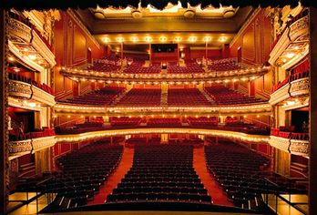 Hotel, Hampton Inn Majestic Chicago Theatre District