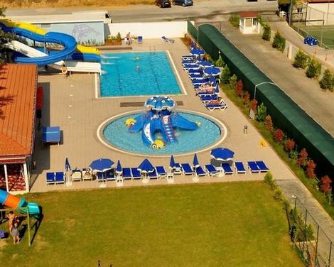Blue Fish Hotel-0