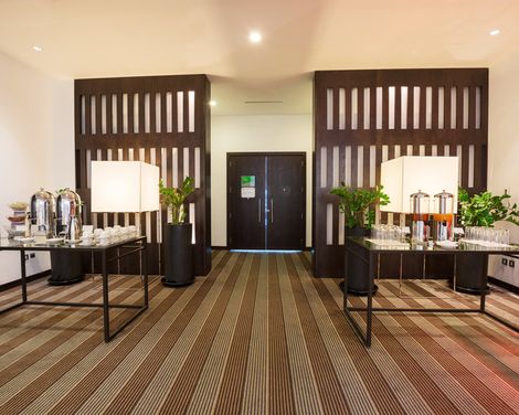 Holiday Inn Abu Dhabi-2