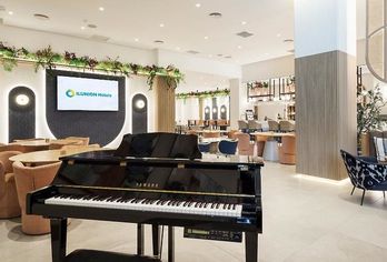 Hotel, Hotel ILUNION Les Corts