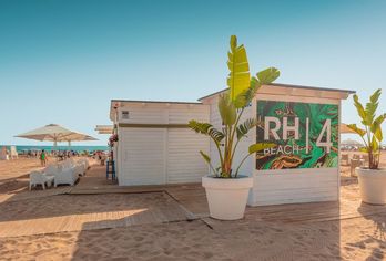 Hotel, RH Hotel Arena
