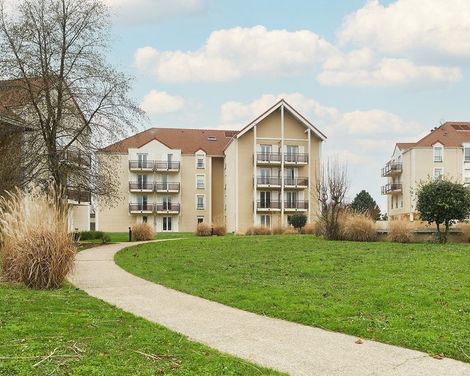 Zenitude Hôtel Résidences Roissy Village-3