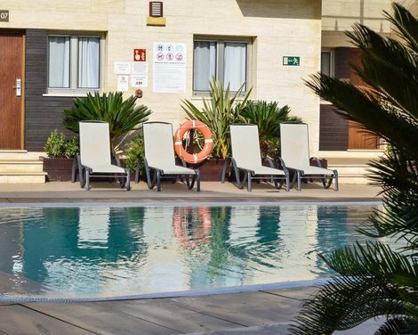 Novo Sancti Petri Aparthotel-1