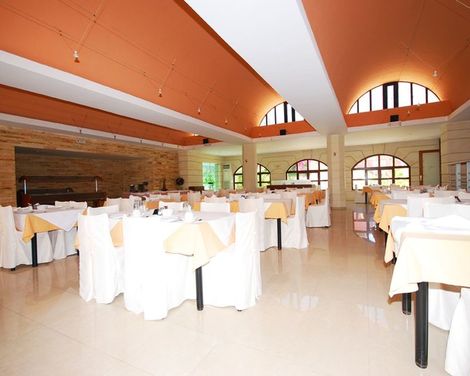 Macaris Suites & Spa-4