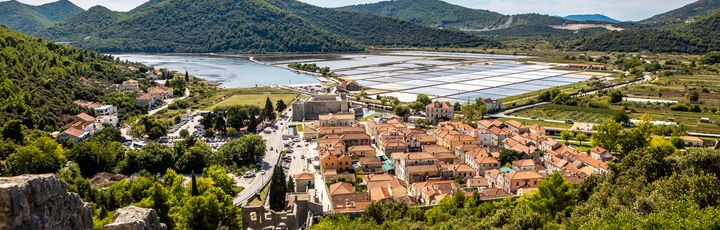 Ston_Blick über Ston auf das Meer