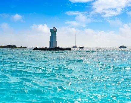 Isla Mujeres El Farito