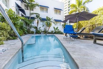 Hotel, Oceanside Hotel