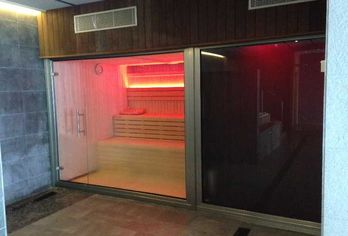 Hotel, Hotel Riviera